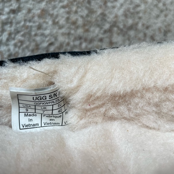 UGG ANSLEY WOMAN SLIPPERS SIZE 9 - Picture 3 of 9